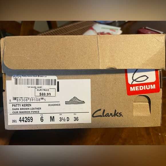 Clarks Sandals - Picture 2 of 7